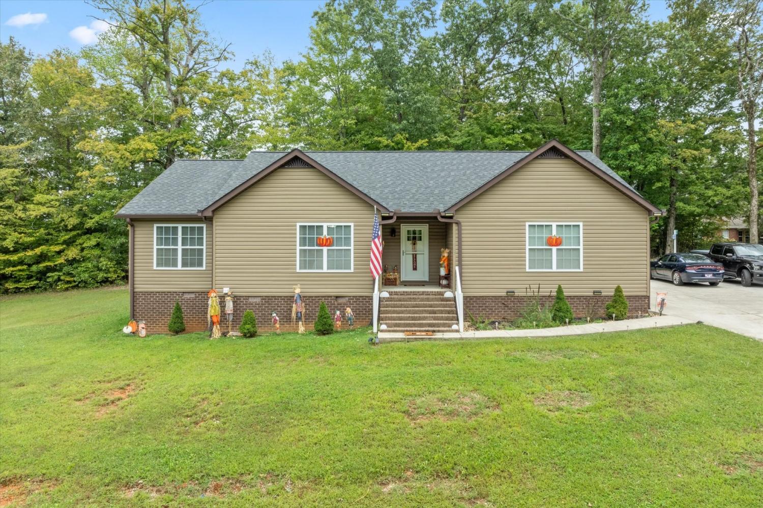 4887-Hilham-Rd For Sale