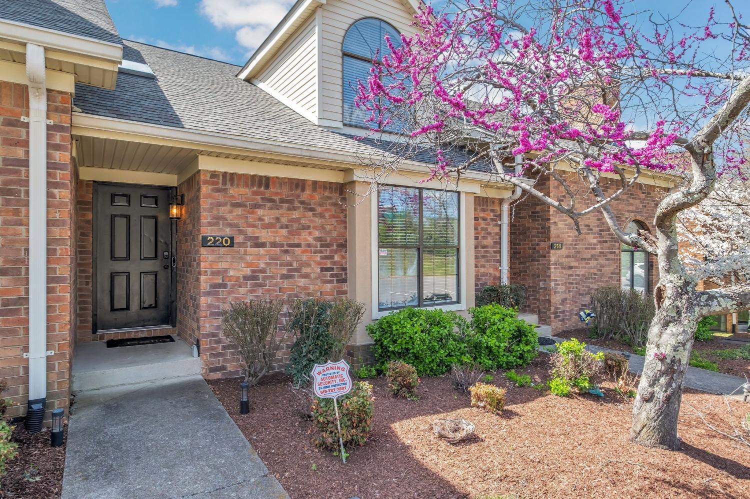 220-Glenstone-Cir For Sale