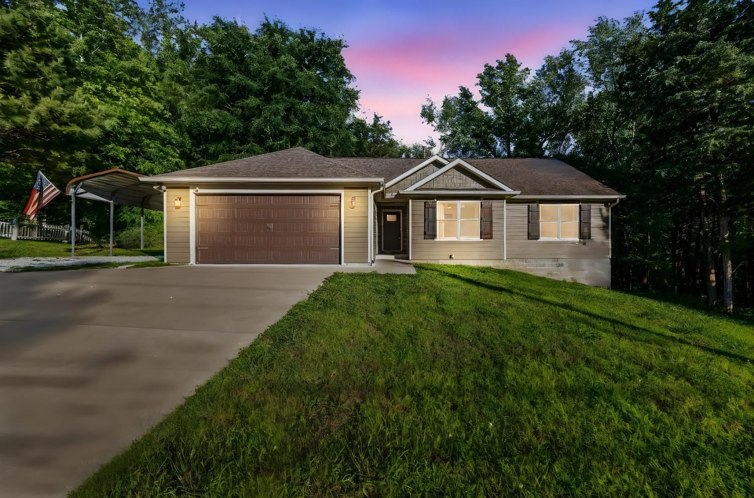 100-Station-Dr For Sale