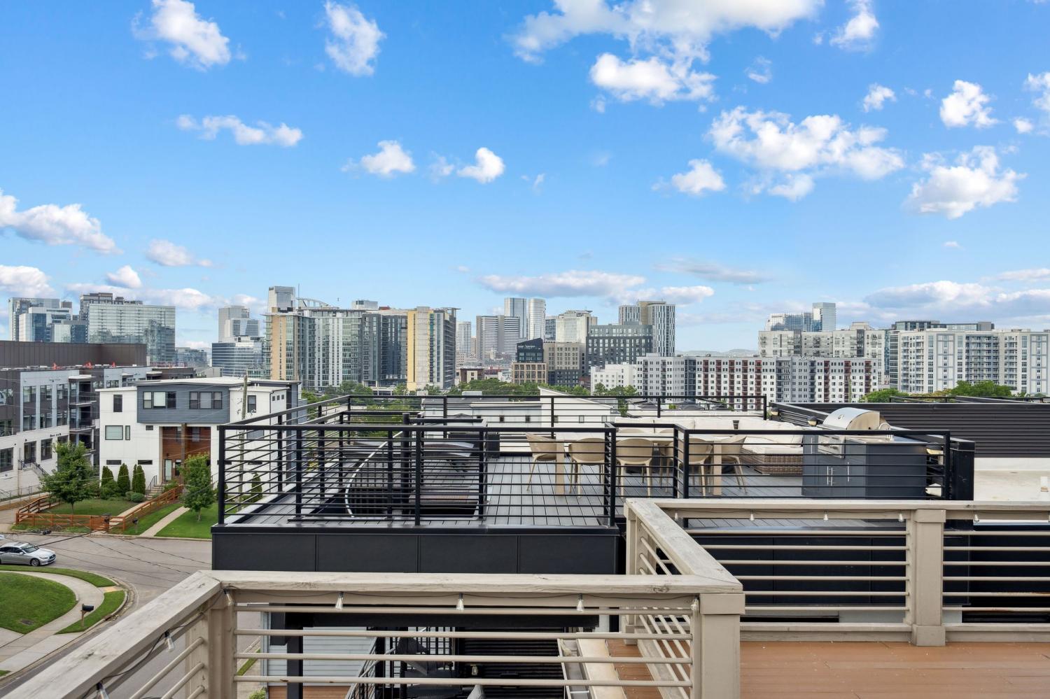 1007A-Southside-Ave For Sale
