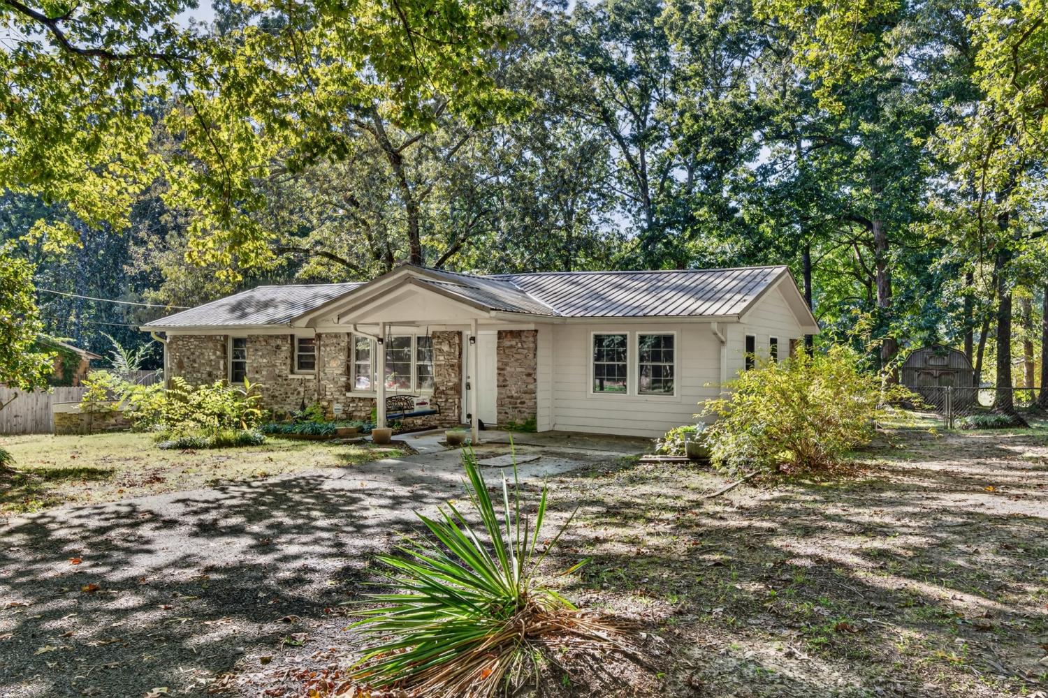 15-Oak-Dr For Sale