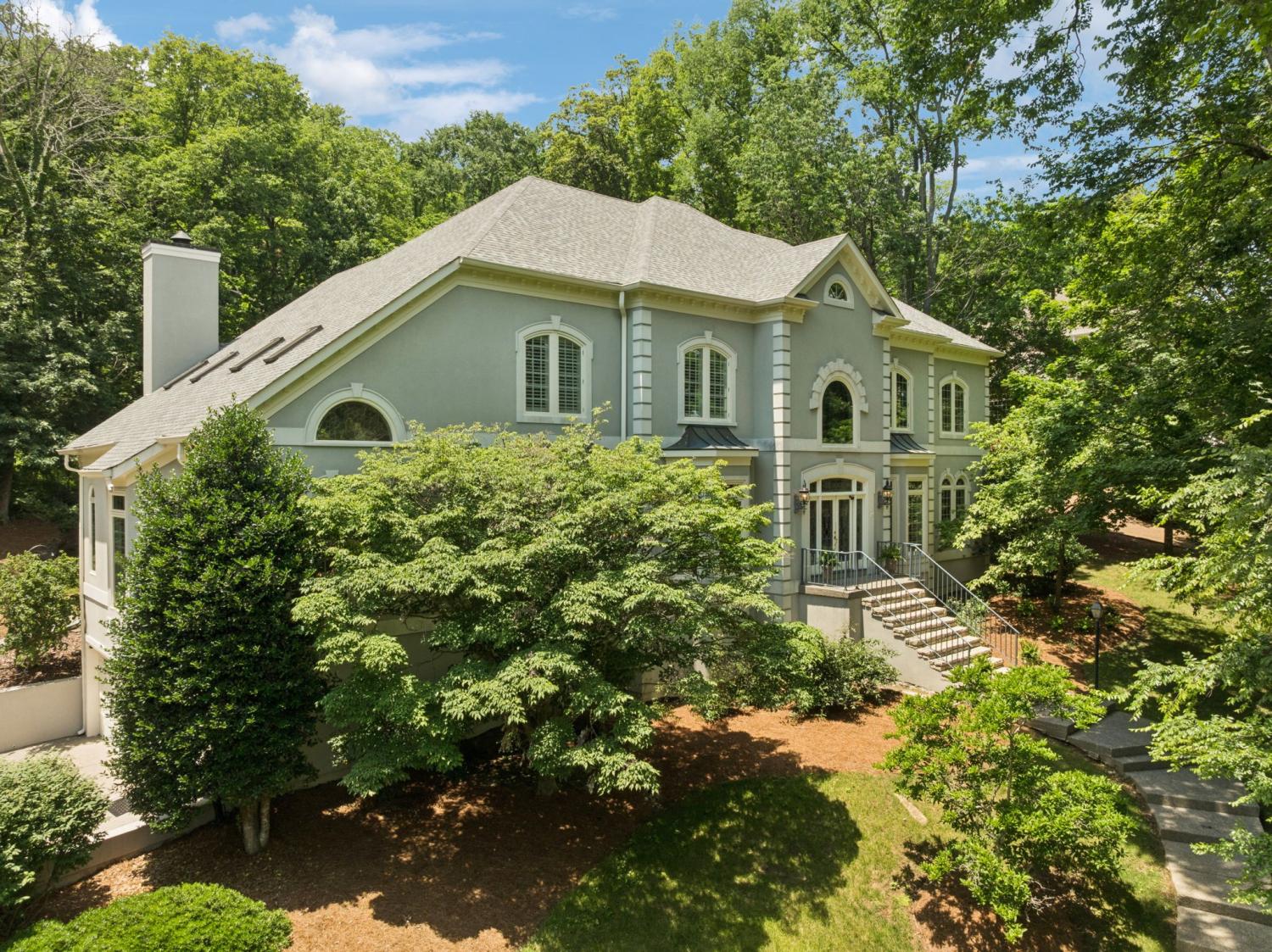 545-Grand-Oaks-Dr For Sale