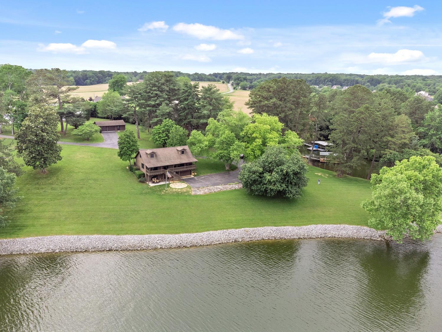 100-Acree-Ln For Sale