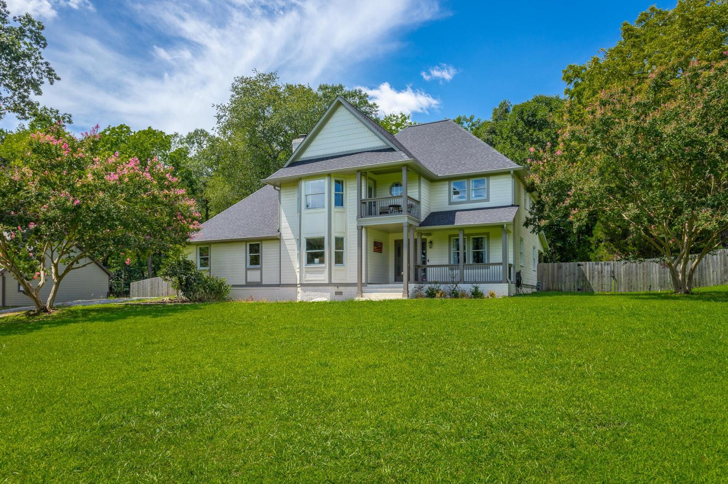 13011-Susan-Lane For Sale