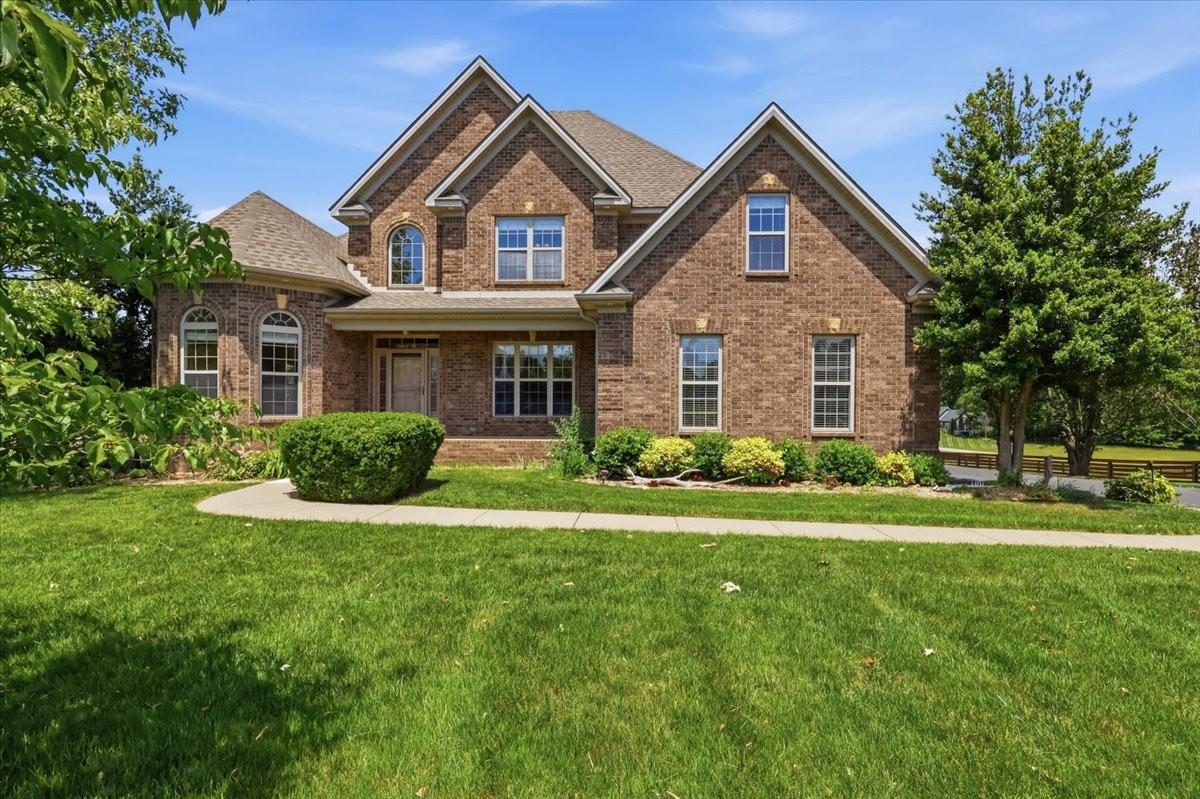 221-Trellis-St For Sale