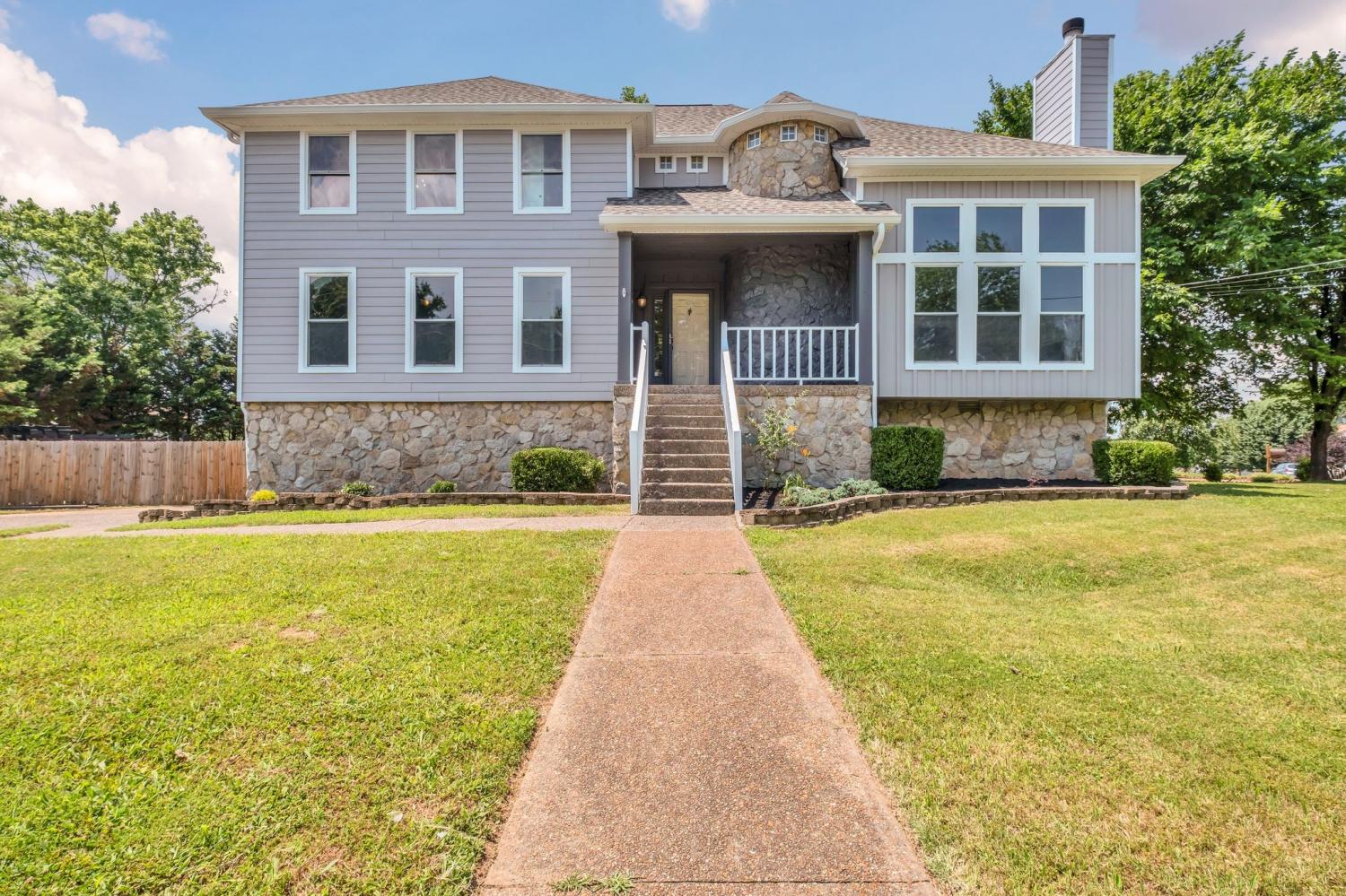 1500-Trailwood-Ct For Sale