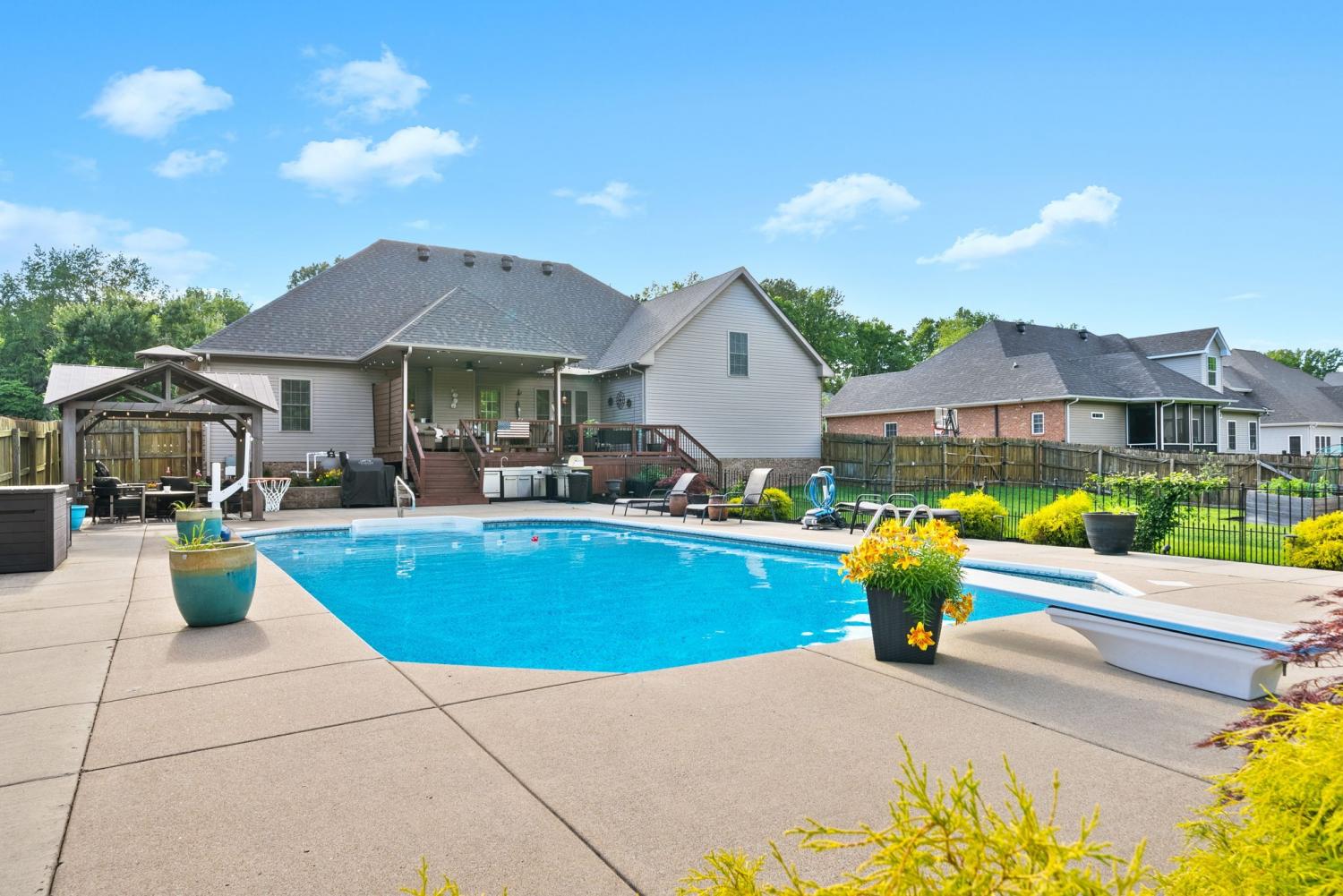975-S-Ridge-Trl For Sale