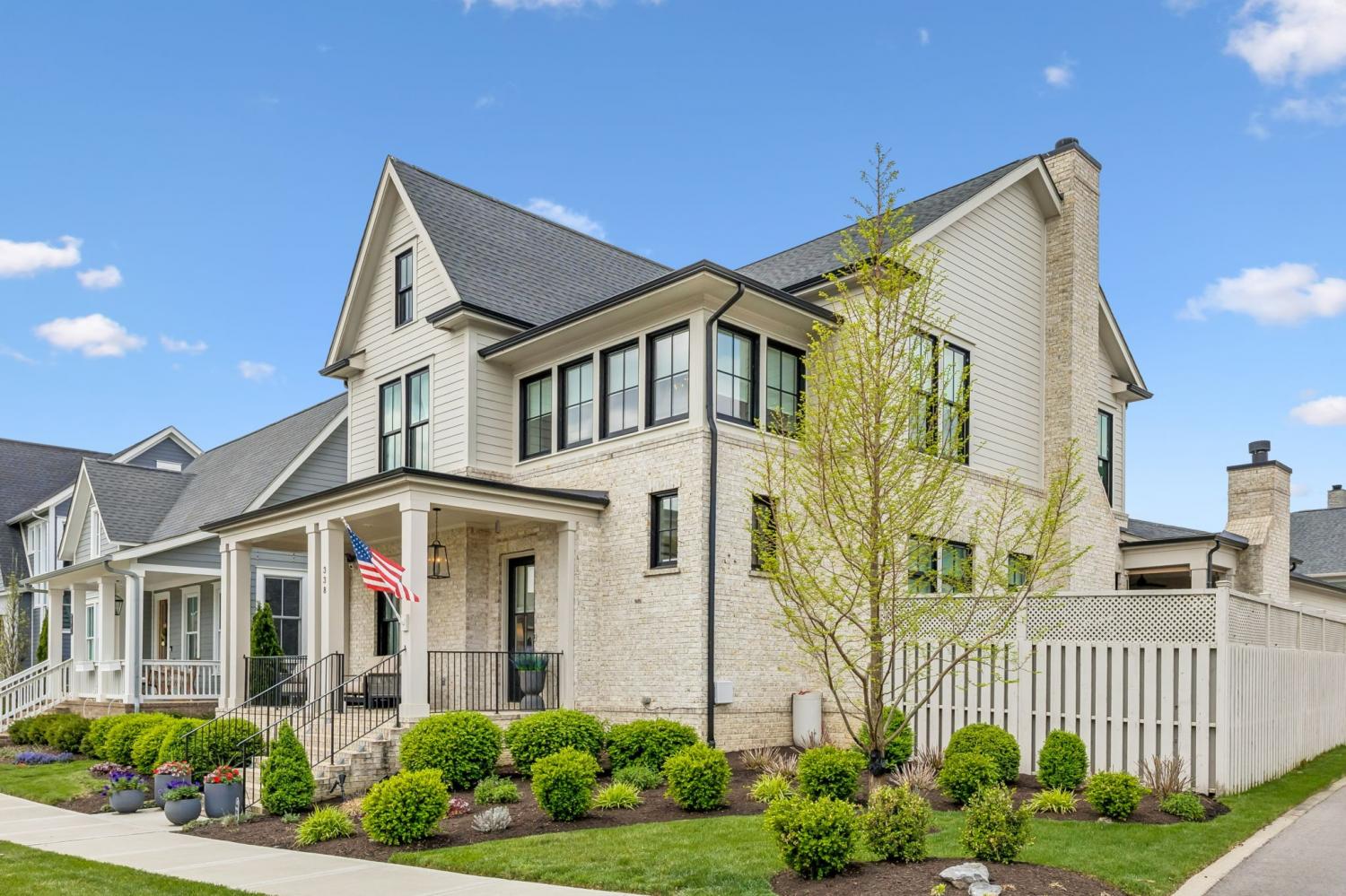 338-Stephens-Valley-Blvd For Sale