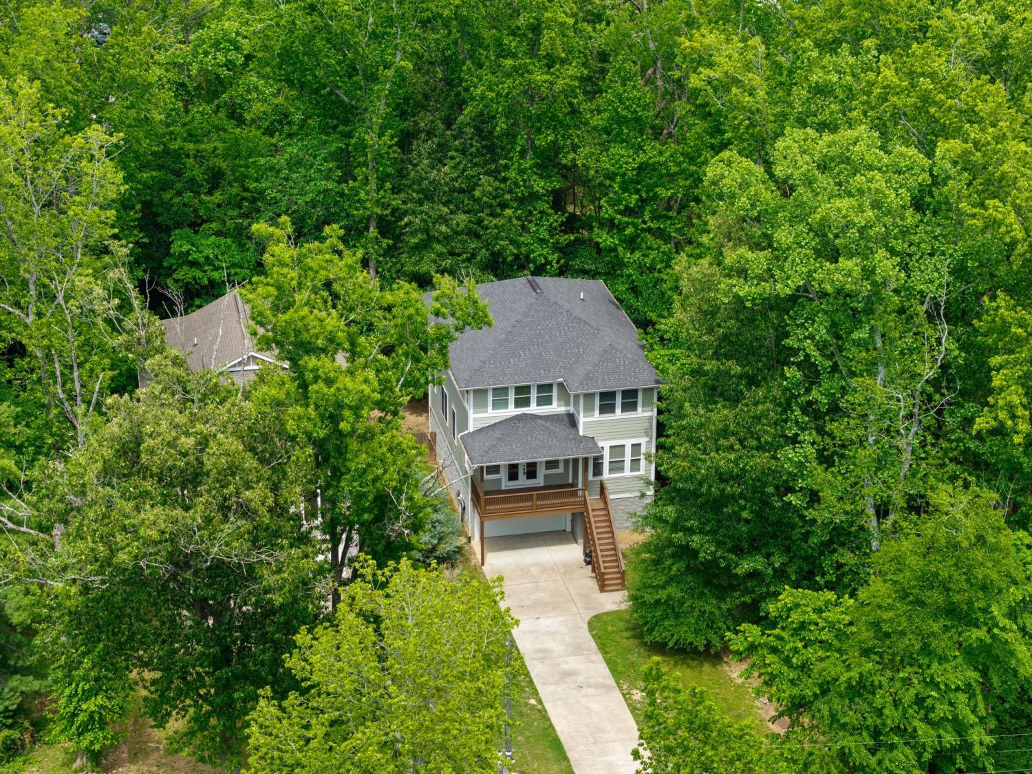 2129 Wooddale Ln TN 37214 For Sale - 