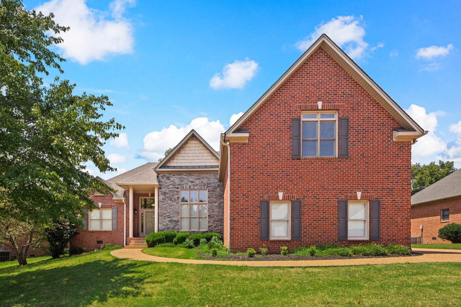 2109-Amanda-Meadow-Ct For Sale
