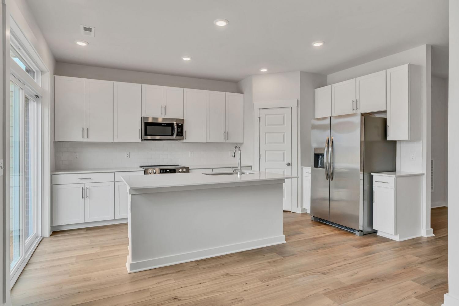 420-Seneca-St For Sale