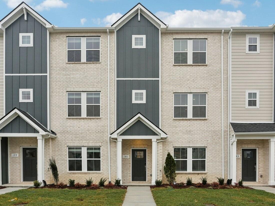 217-Fletchers-Way For Sale