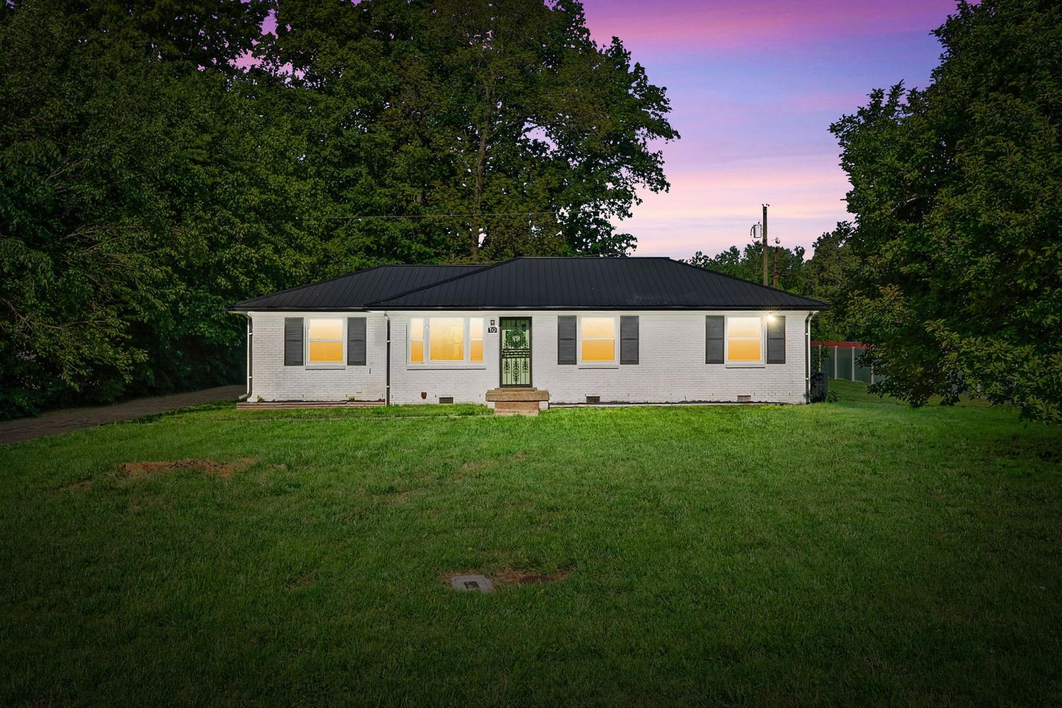 10-Bunker-Hill-Road For Sale