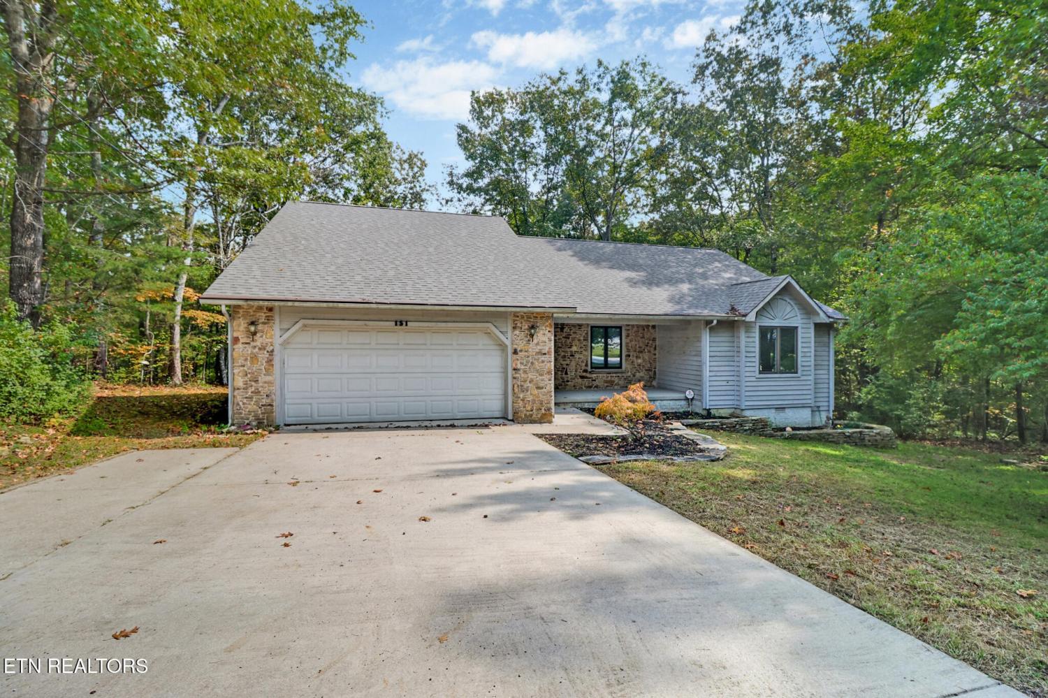 151-St-George-Drive For Sale