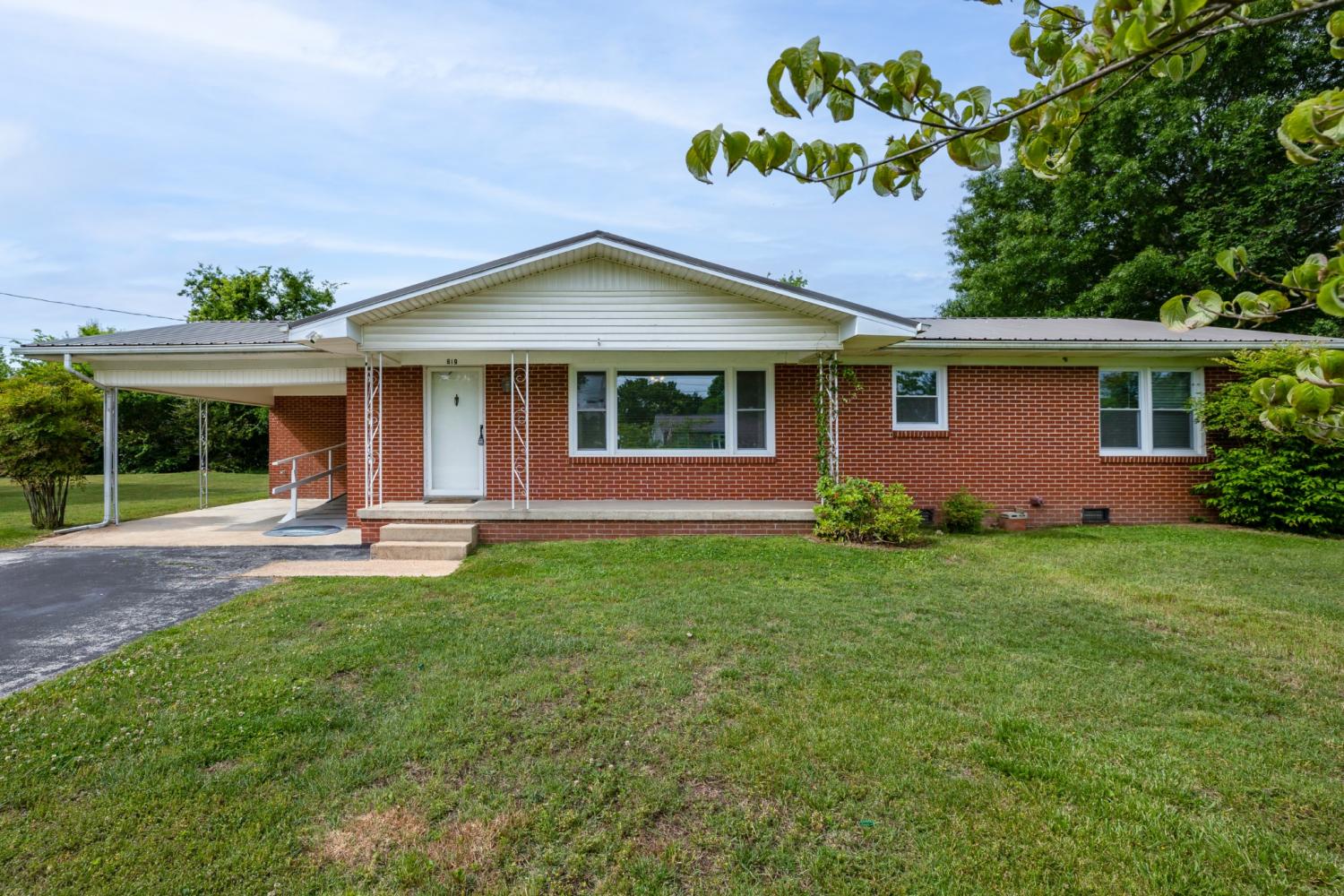 819-Murrey-Dr For Sale