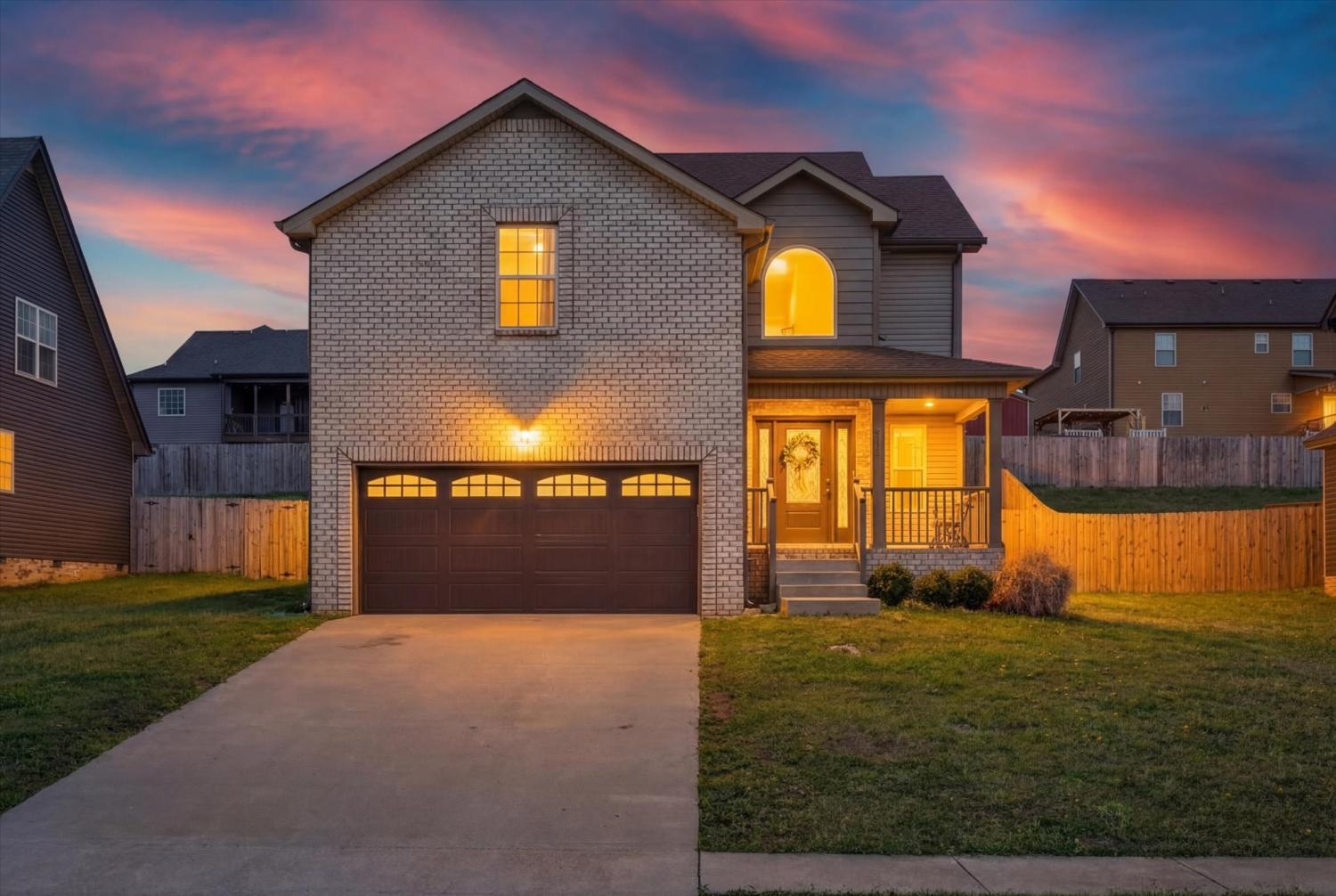 827-Crestone-Ln For Sale