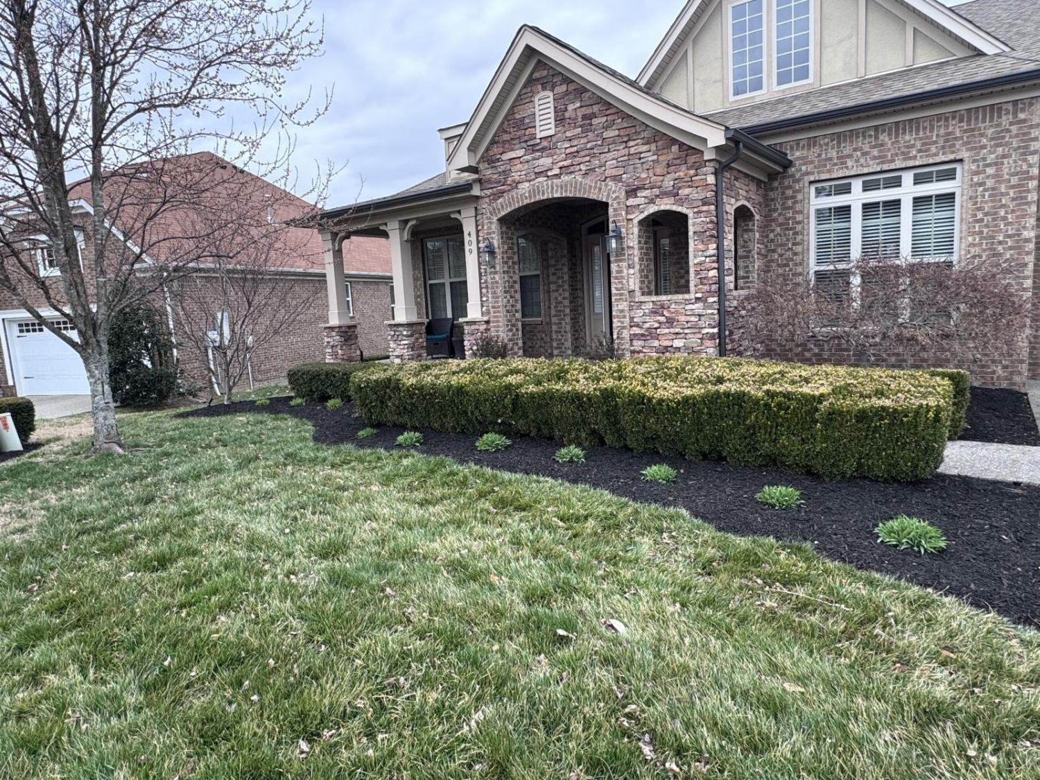 409-Valley-Spring-Dr For Sale