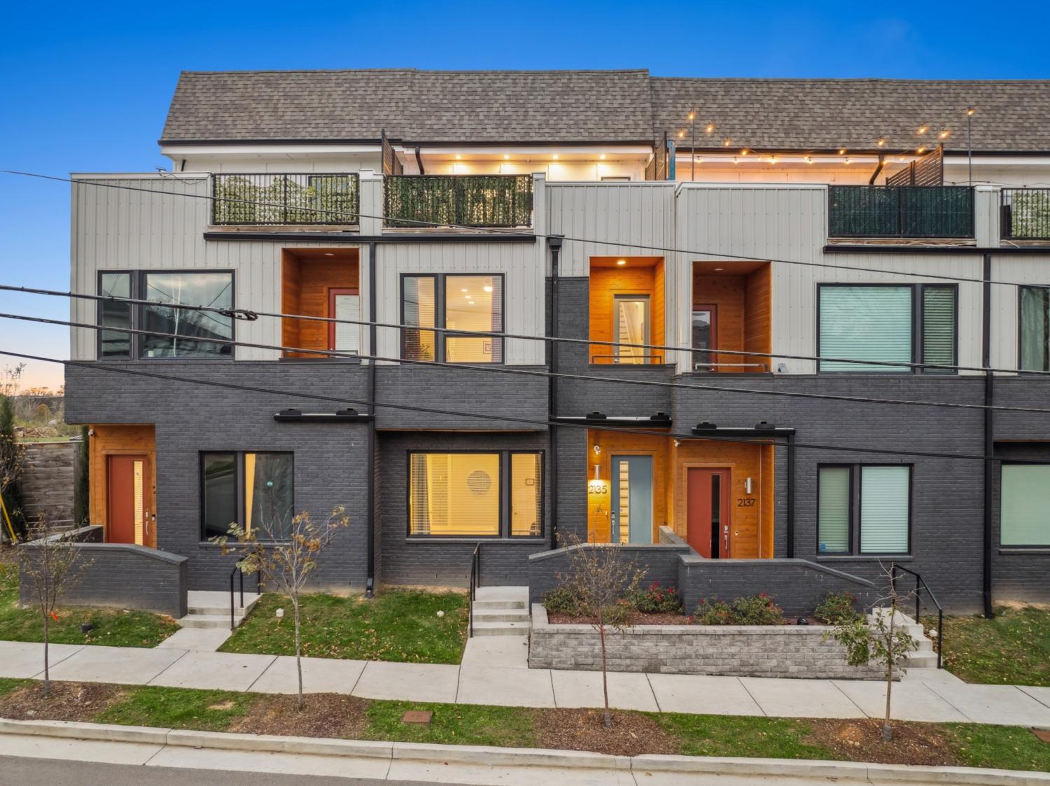 2135-24th-Ave--N For Sale