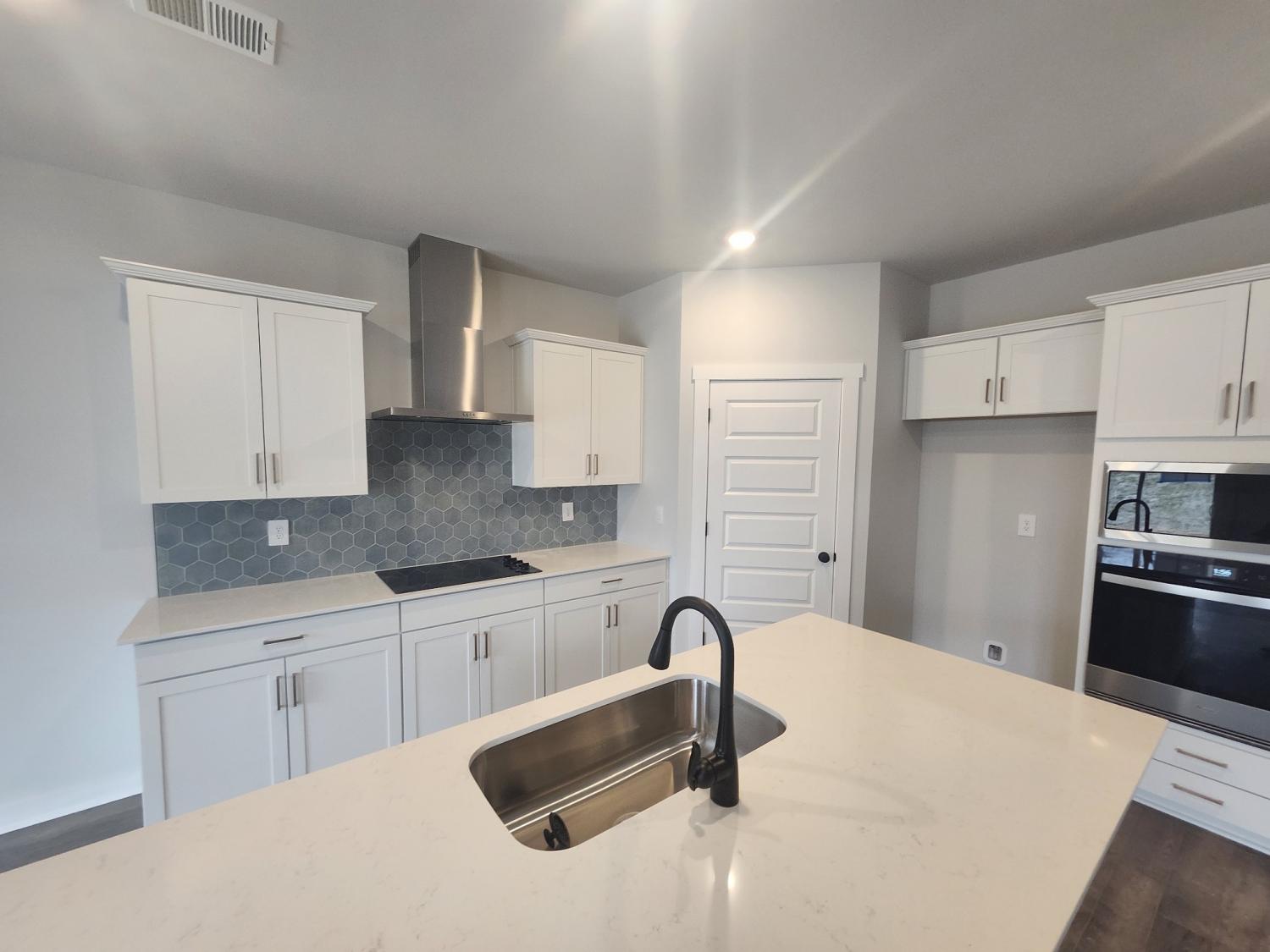 6065 Eugene Drive TN 37167 For Sale - 