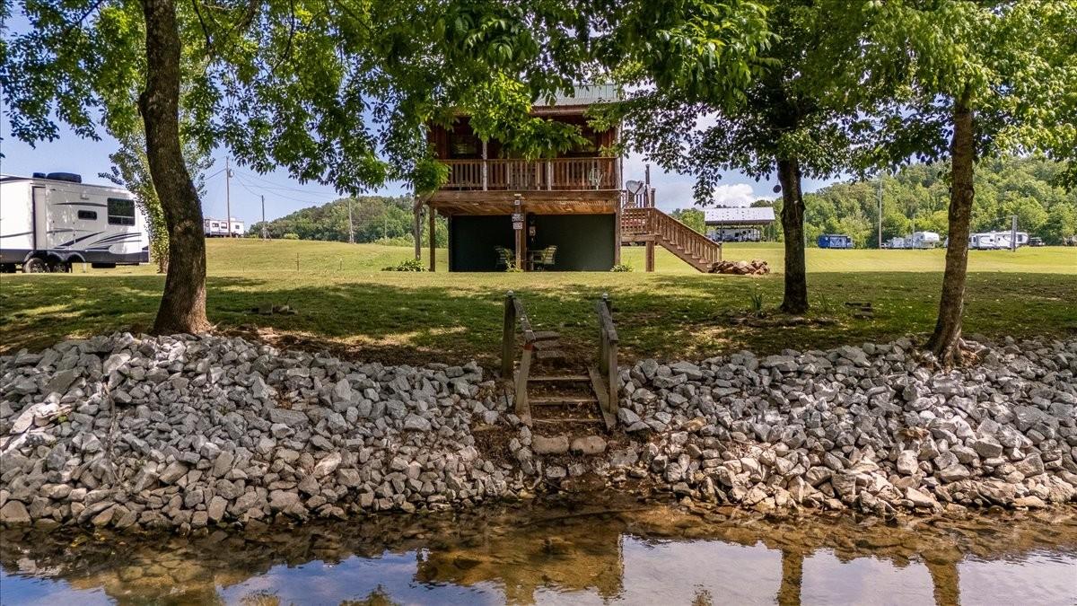 194-Creekside-Ln For Sale