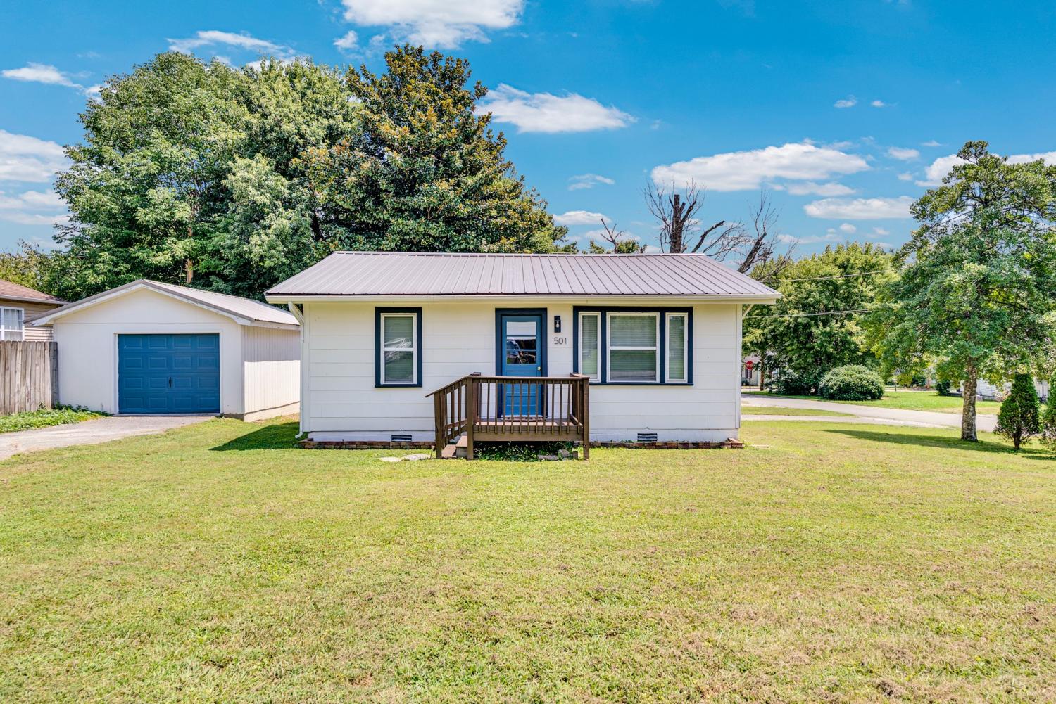 501-Ash-Ave For Sale
