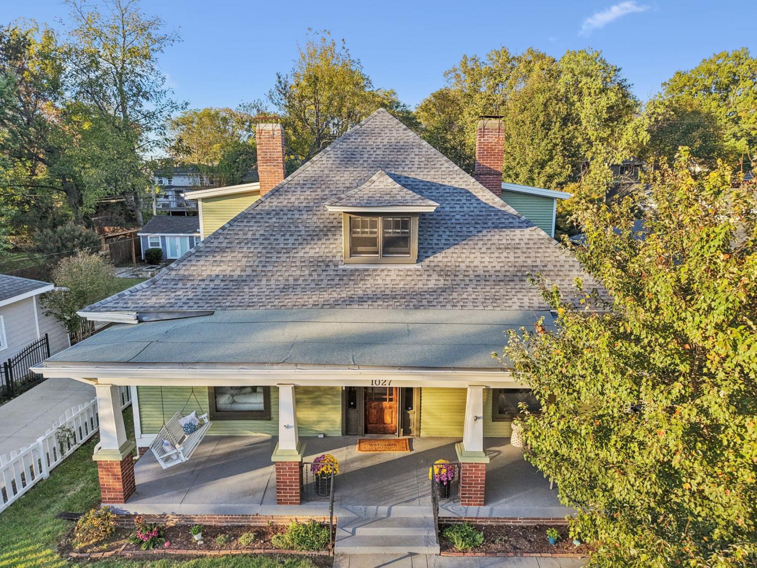 1027-Chicamauga-Ave For Sale