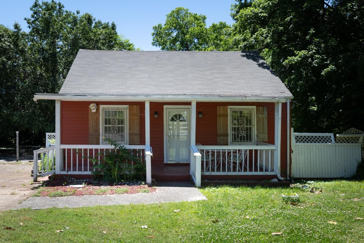 13-Belle-Forrest-Ave For Sale