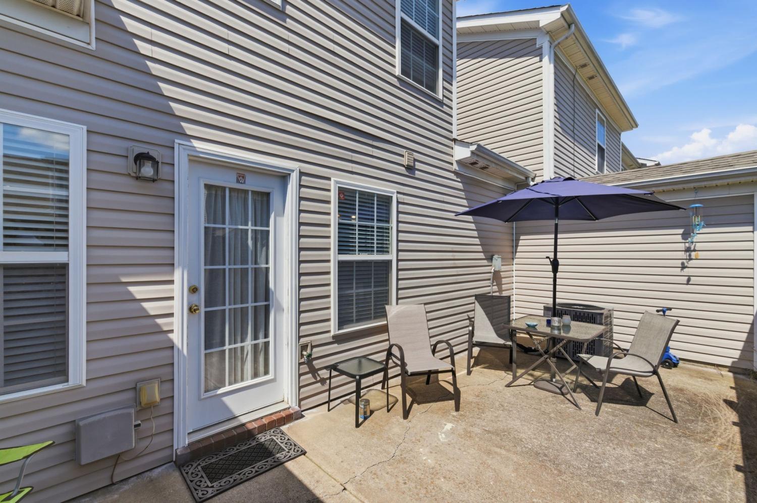 4053-George-Buchanan-Dr For Sale