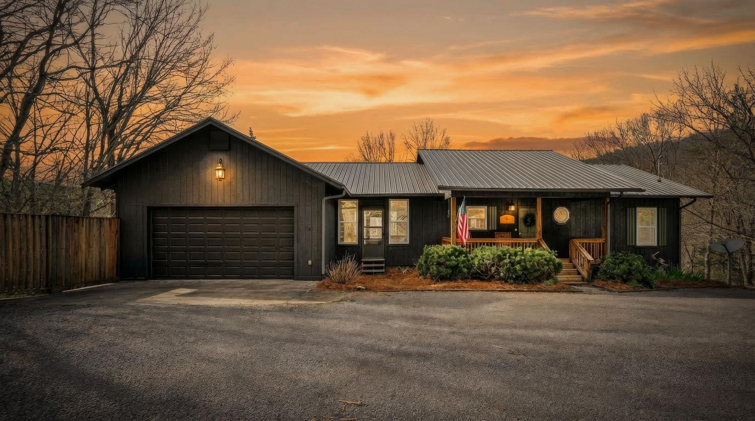 929-Old-Casey-Cove-Rd For Sale