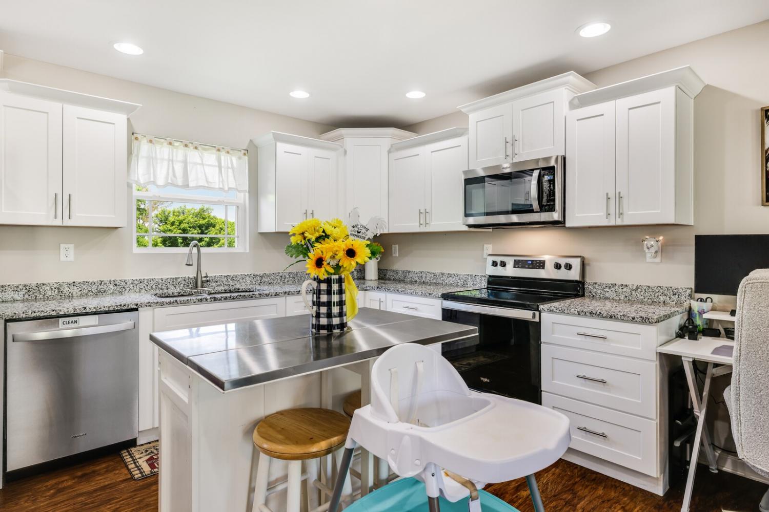 100-Allen-St For Sale