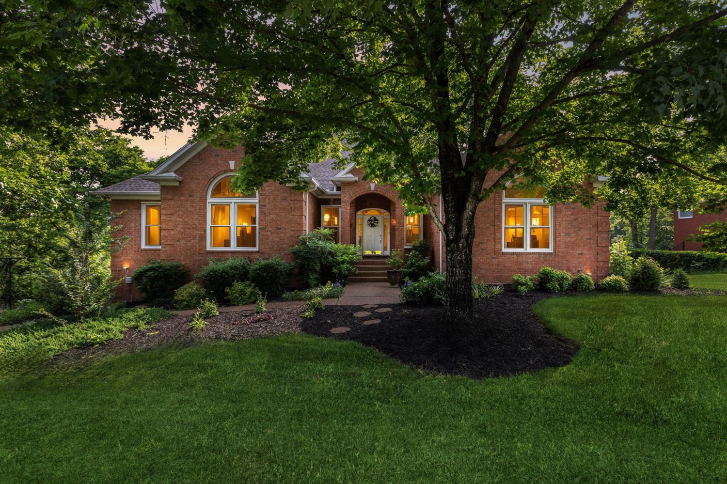 1925-Vicksburg-Ln For Sale