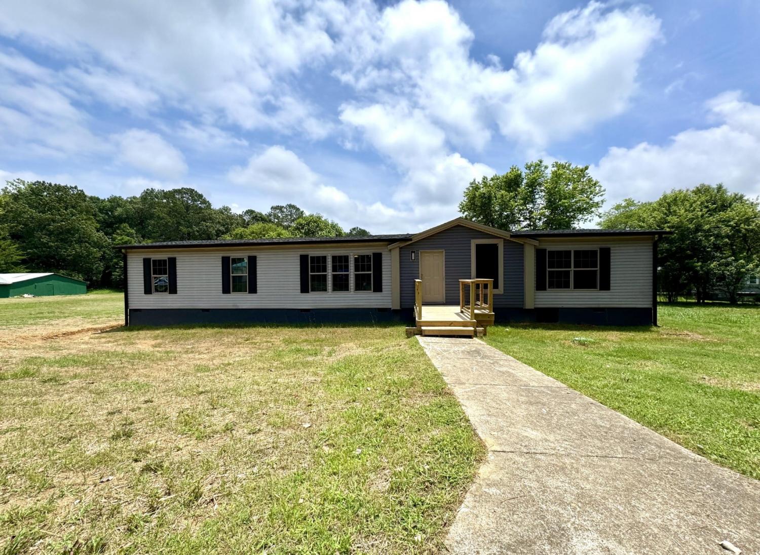 1855-Dowdy-Road--SE For Sale