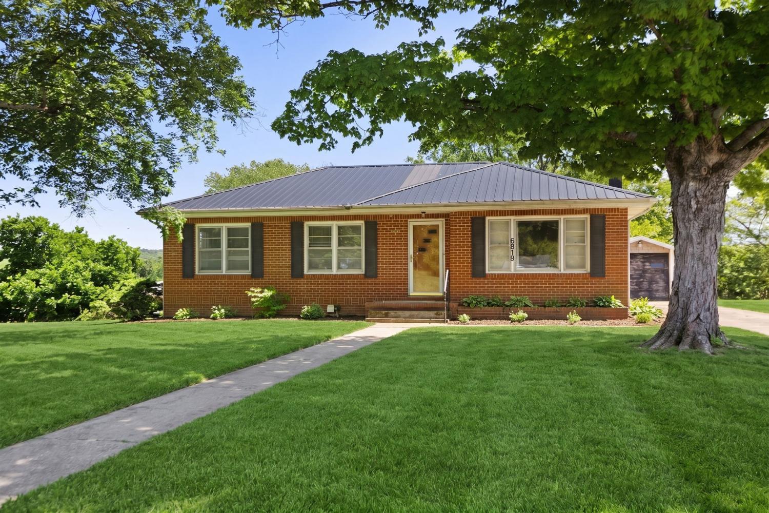 6819-S-Main-St For Sale