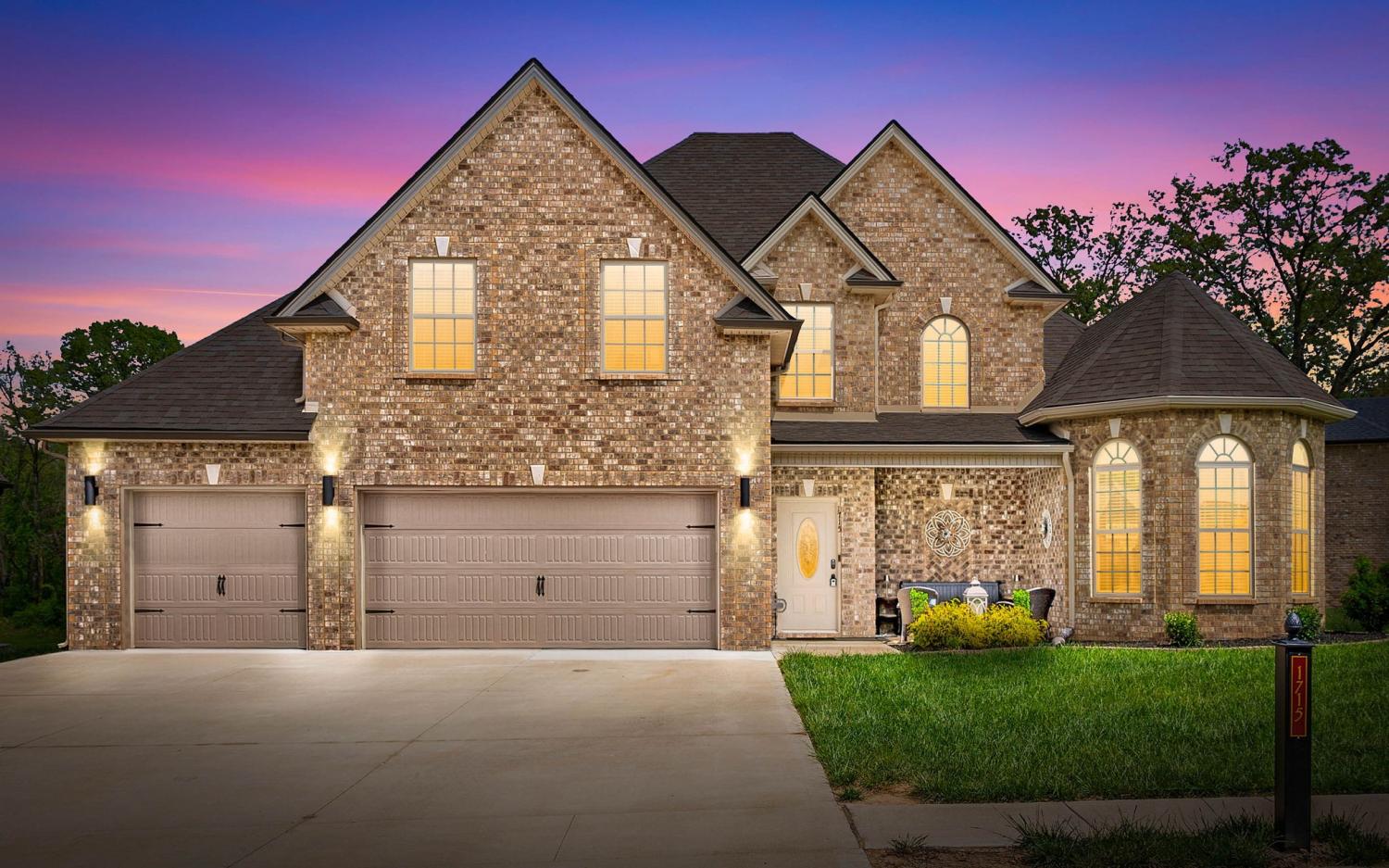 1715-Oak-Forest-Dr For Sale