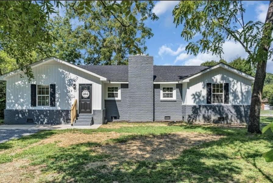 208-Bragg-Cir For Sale