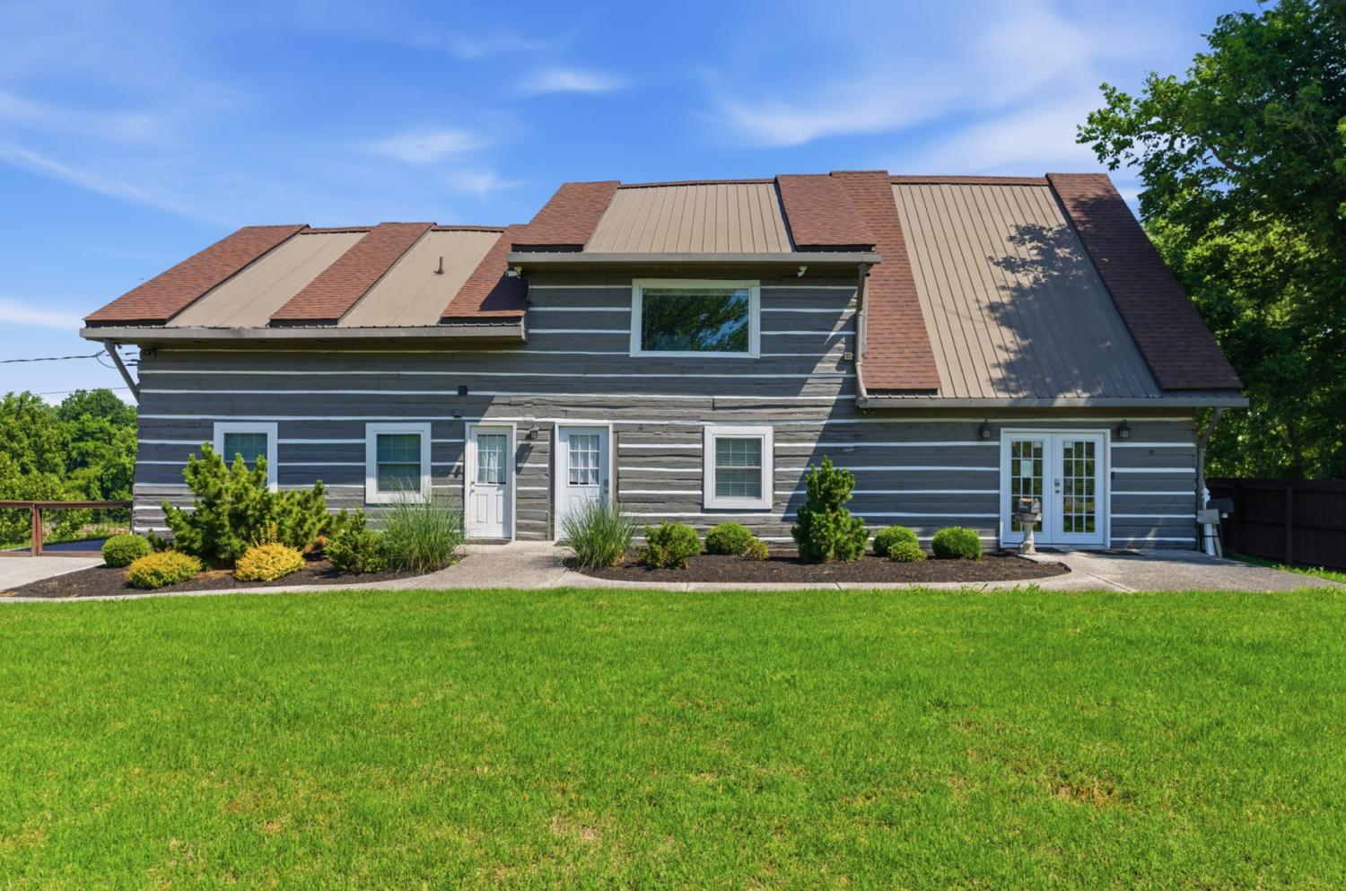 1732 River Hills Dr TN 37210 For Sale - 