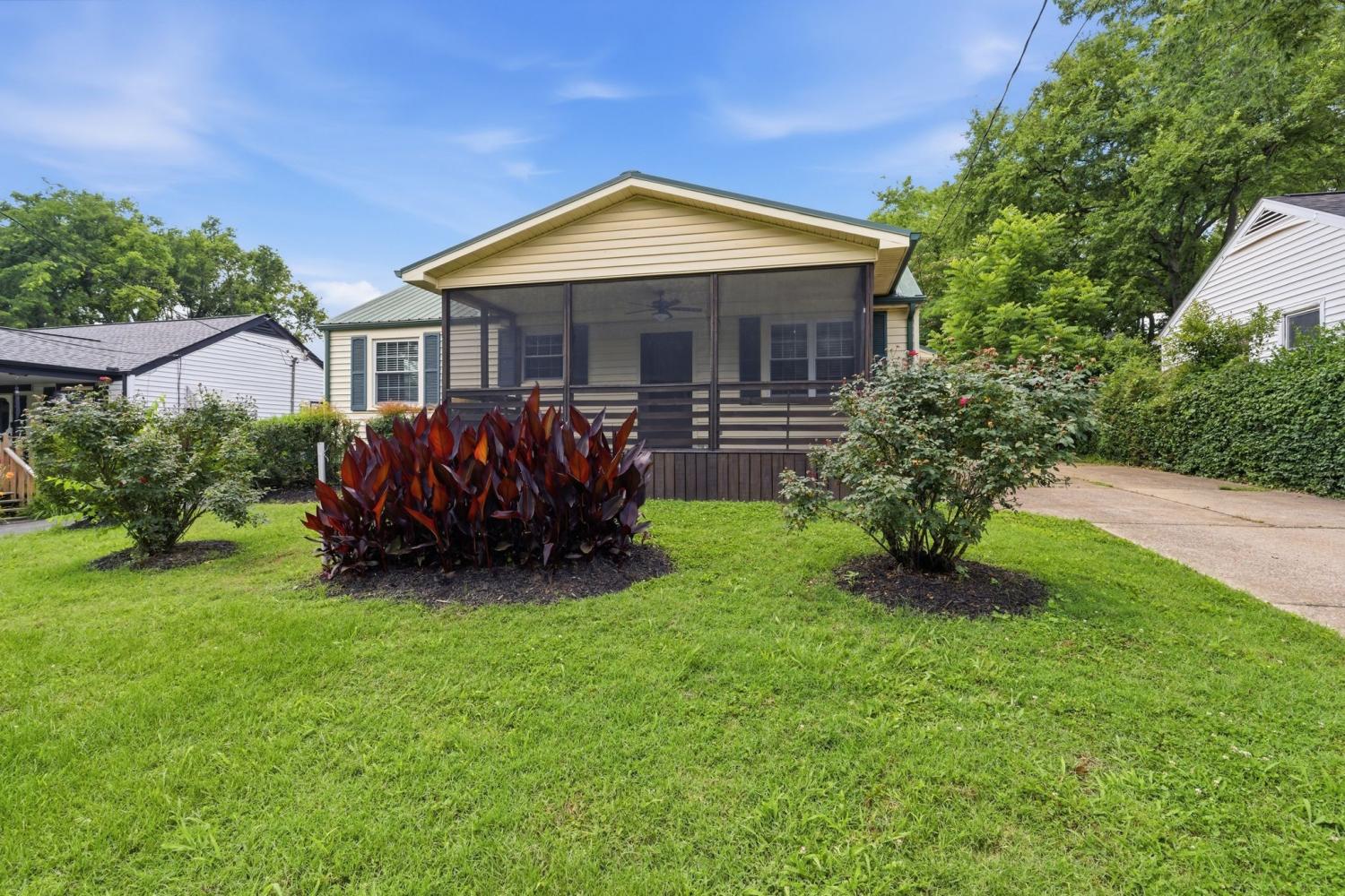 5615-Meadowcrest-Ln For Sale