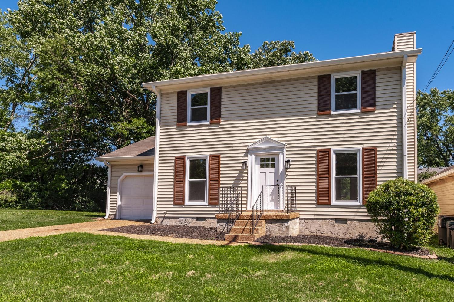 123-White-Oak-Way For Sale