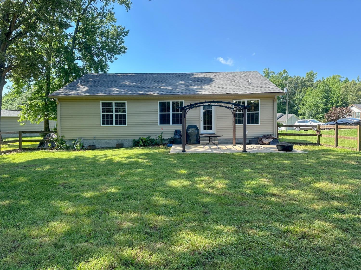 1004 Ryan Ct TN 37087 For Sale - 