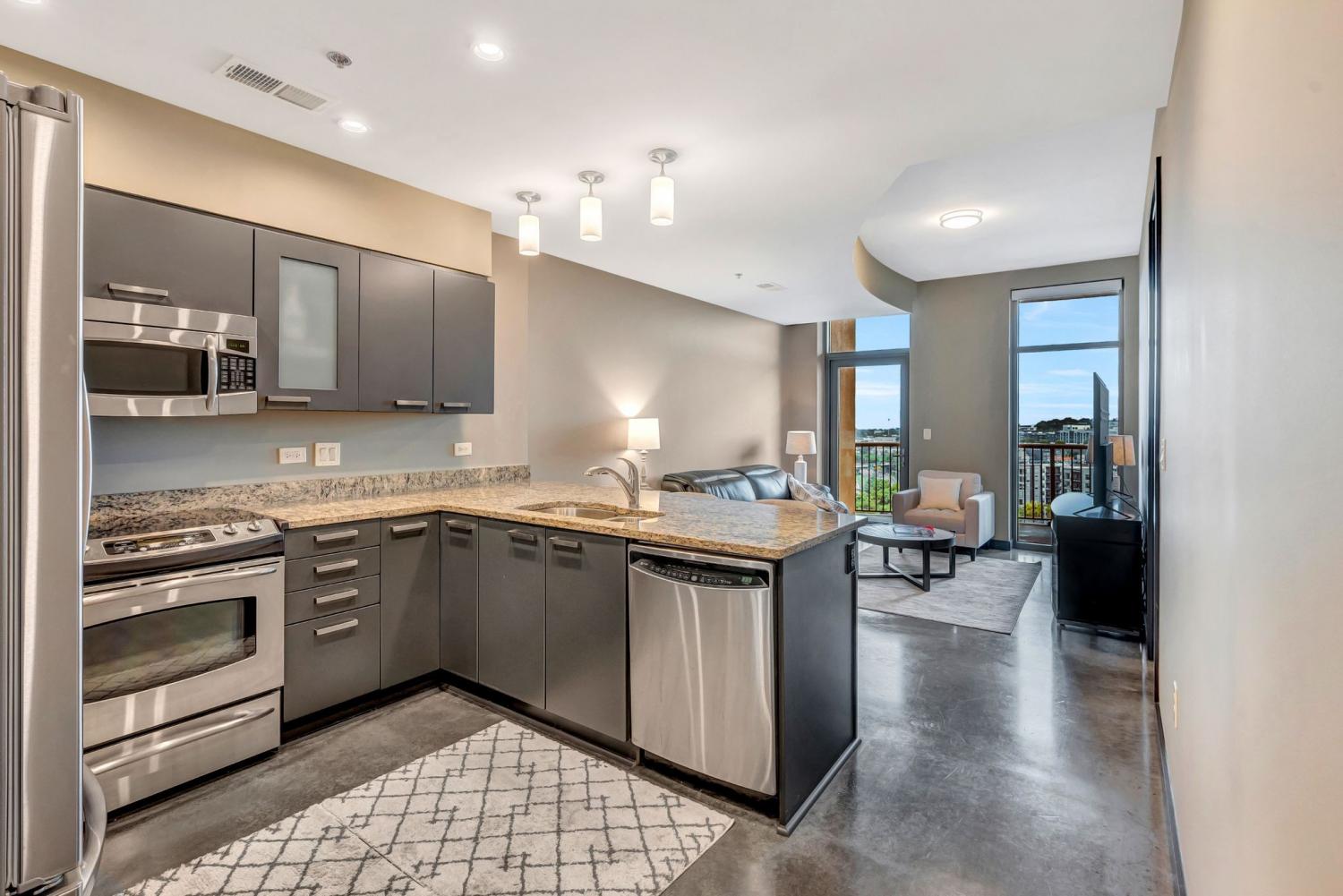 1510-Demonbreun-St For Sale