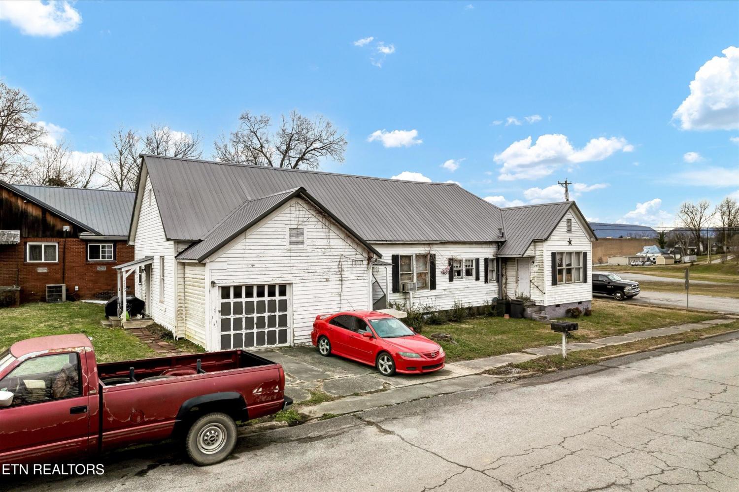 431-Pennsylvania-Ave For Sale