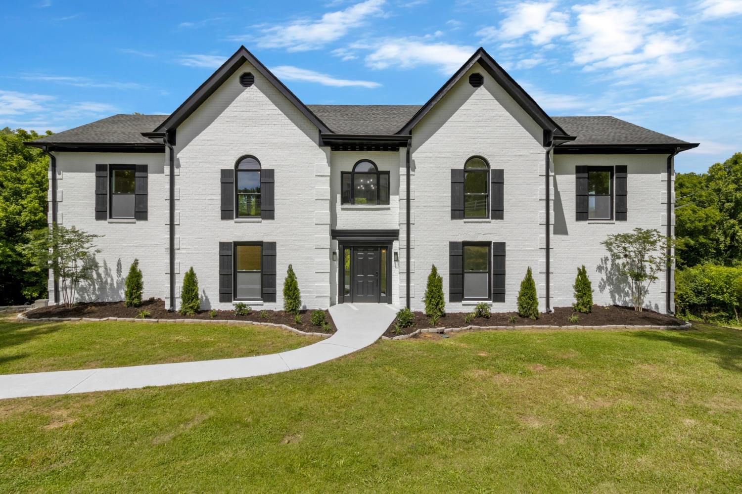 527-Cumberland-Hills-Dr For Sale