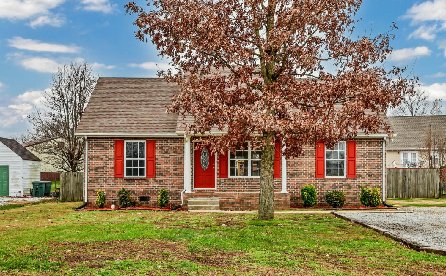 327-N-Harris-Rd For Sale