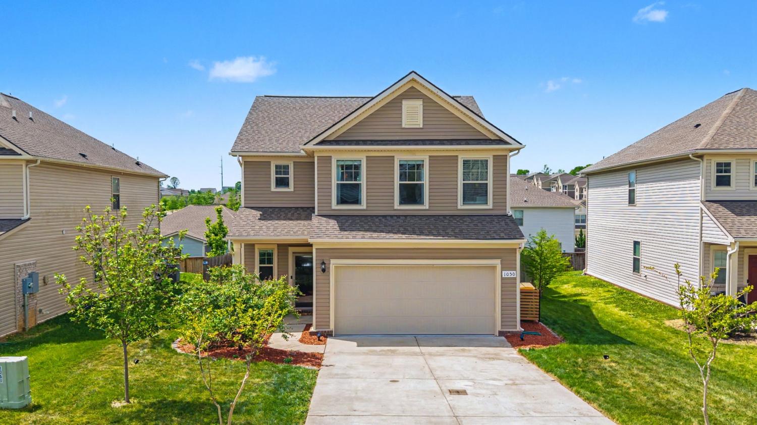 1050 Lonergan Cir TN 37174 For Sale - 