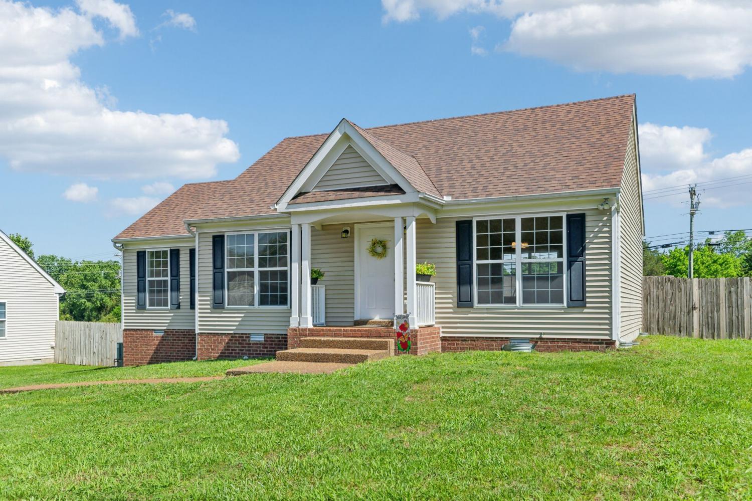 Chapman's Retreat Elementary Property for Sale