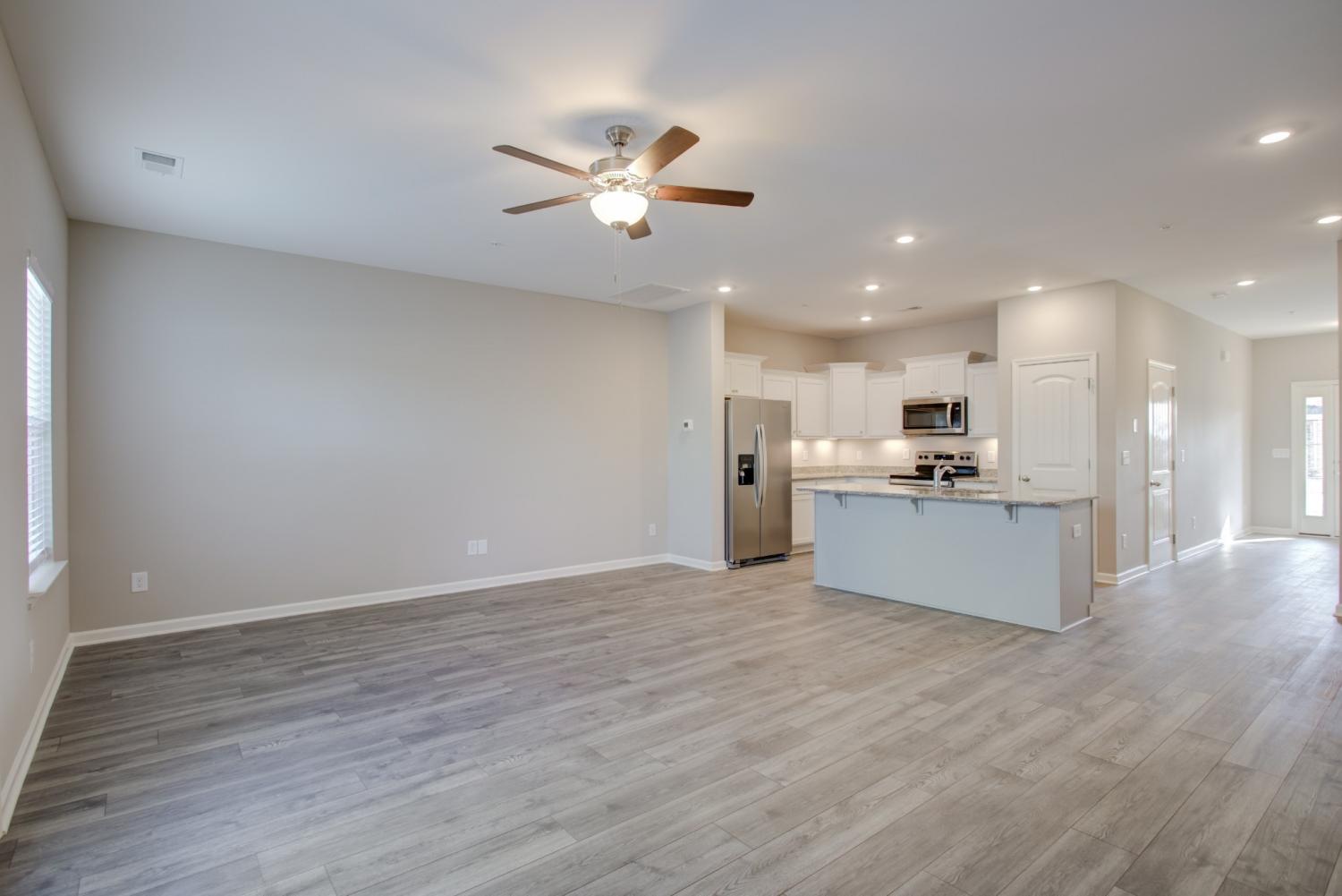 156 Grand Avenue TN 37174 For Rent - 