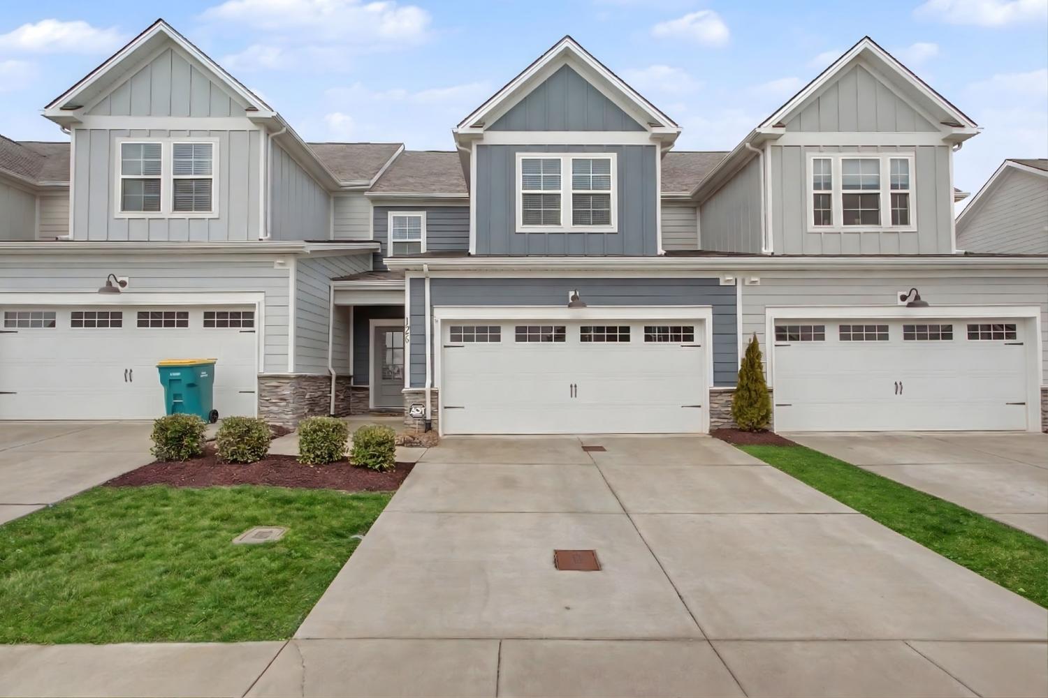 1066 June Wilde Rdg TN 37174 For Sale - 