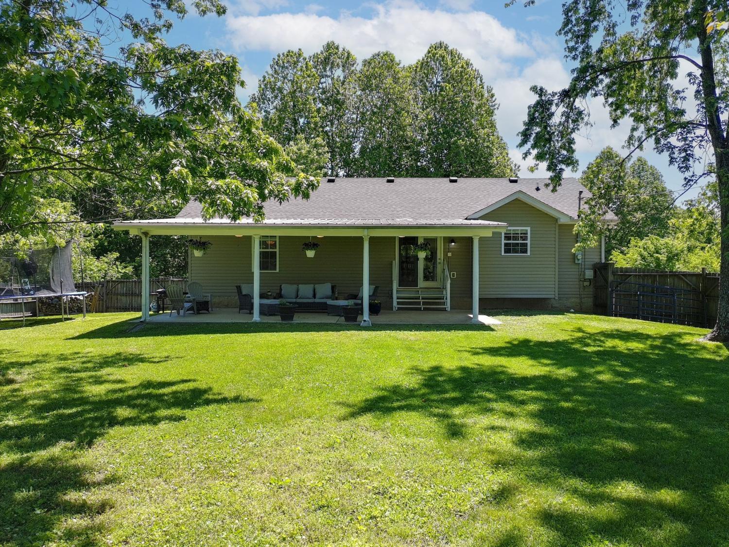 743 Elm St TN 37174 For Sale - 