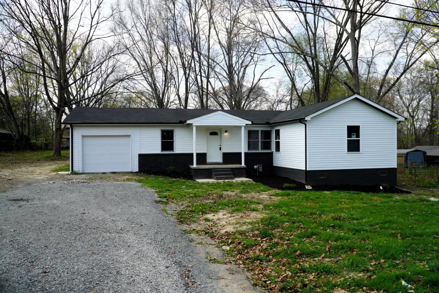 32-Jenkins-Dr For Sale