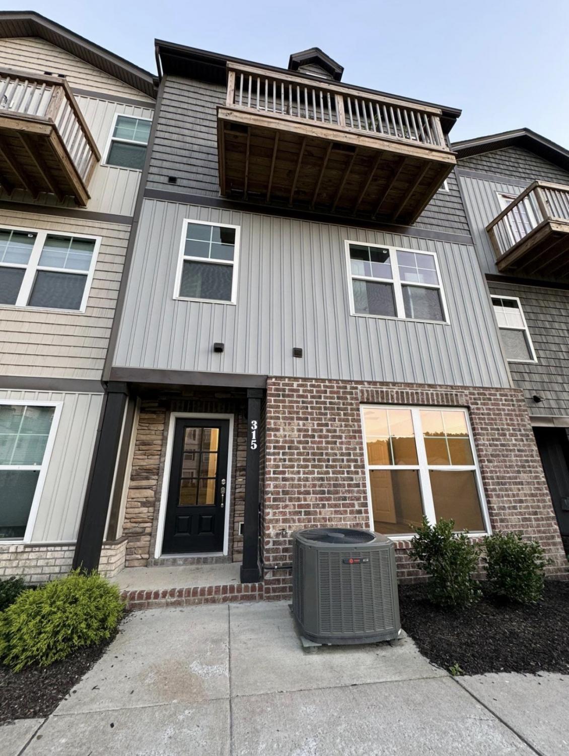 315-Jerry-Butler-Dr For Sale